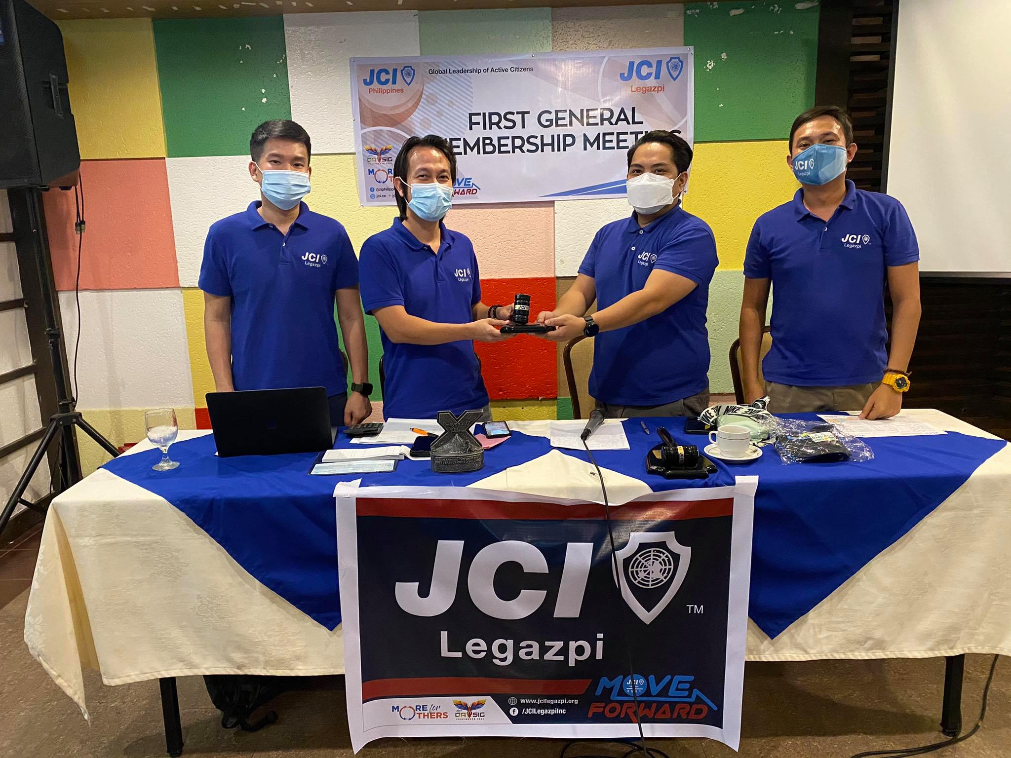 Austero Turns Over Leadership to Uy